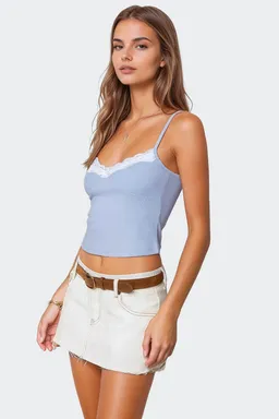 Musculosa lucie detalle encaje de Edikted en Tops para argentina