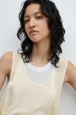 Top fruncido semitransparente de Mango en Tops para argentina