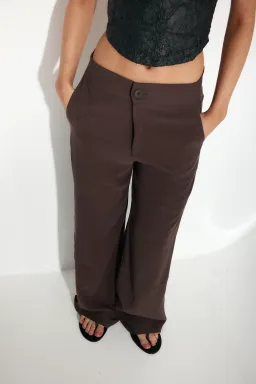 Pantalón básico gaudi de Audaz en Pantalones para argentina