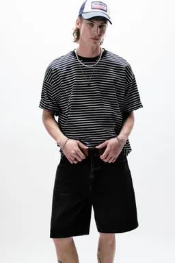 Bermuda denim standard de Pull&Bear en Bermudas y Shorts para argentina