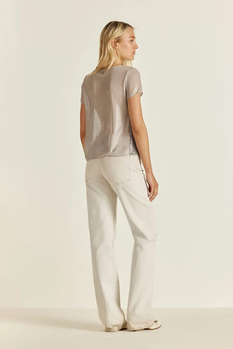 Top Elegante con Detalles Foil y Transparencia Lateral de Tucci en Tops para argentina