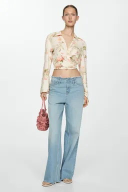 Blusa lino con flores de Mango en Blusas para argentina