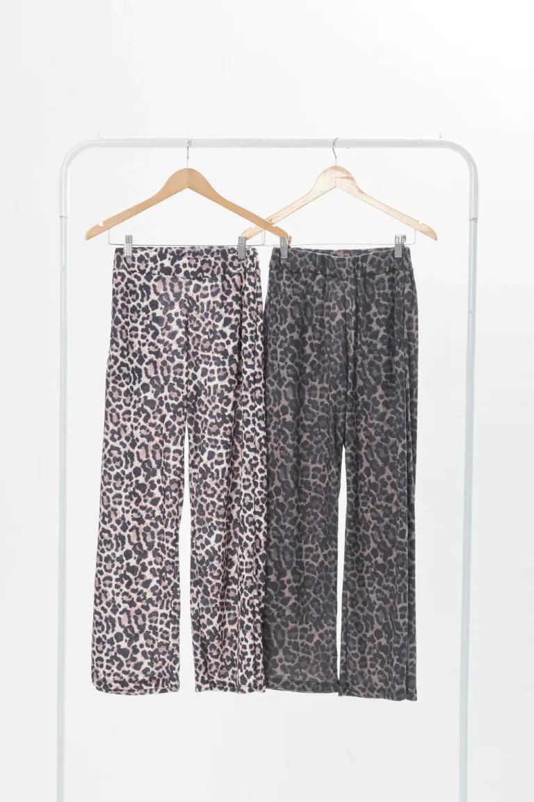 Mono con Estampado Floral Sofisticado y Moderno para Mujer de Apricot en Monos para argentina