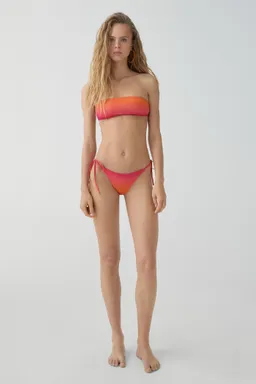 Top bikini bandeau degradado de Mango en Swimwear y Beachwear para argentina