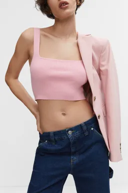 Top crop punto fino de Mango en Tops para argentina