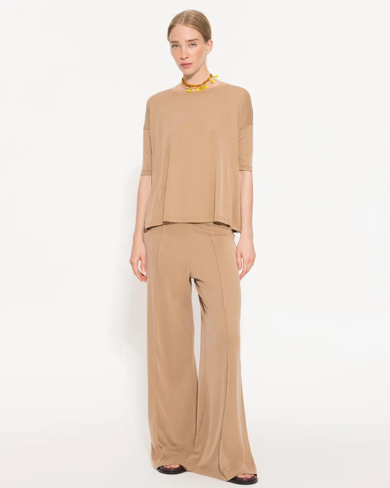 Pantalón teo de piernas anchas en tela de punto para mujer de Jazmin Chebar en Pantalones para argentina