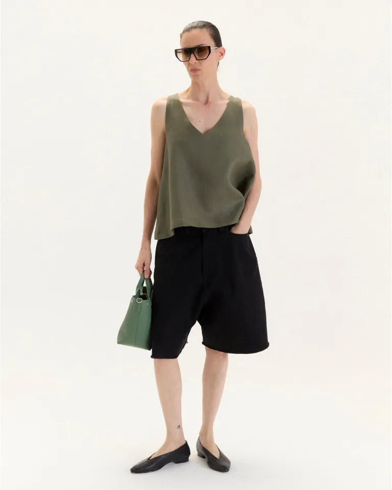 Suéter de lino de corte evasé con escote en V y breteles anchos de Blue Sheep en Tops para argentina