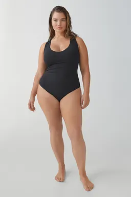 Bañador escote pico de Mango en Swimwear y Beachwear para argentina