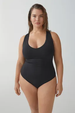 Bañador escote pico de Mango en Swimwear y Beachwear para argentina
