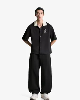 Camisa boxy manga corta bordada de Bershka en Camisas para argentina