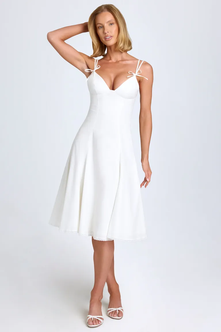 Vestido midi encaje detalle moño de Oh Polly en Vestidos para argentina