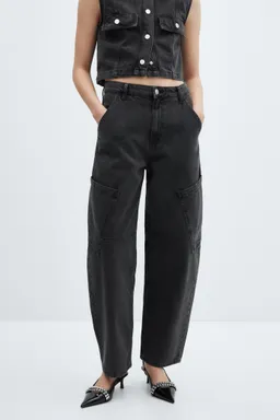 Jeans slouchy cargo tiro medio de Mango en Pantalones para argentina