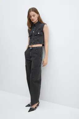 Jeans slouchy cargo tiro medio de Mango en Pantalones para argentina