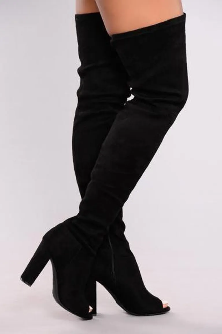 Bota carmella otk de Fashion Nova en Botas y Botinetas para argentina