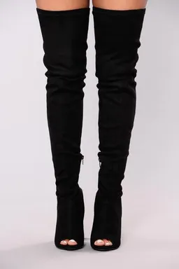 Bota carmella otk de Fashion Nova en Botas y Botinetas para argentina