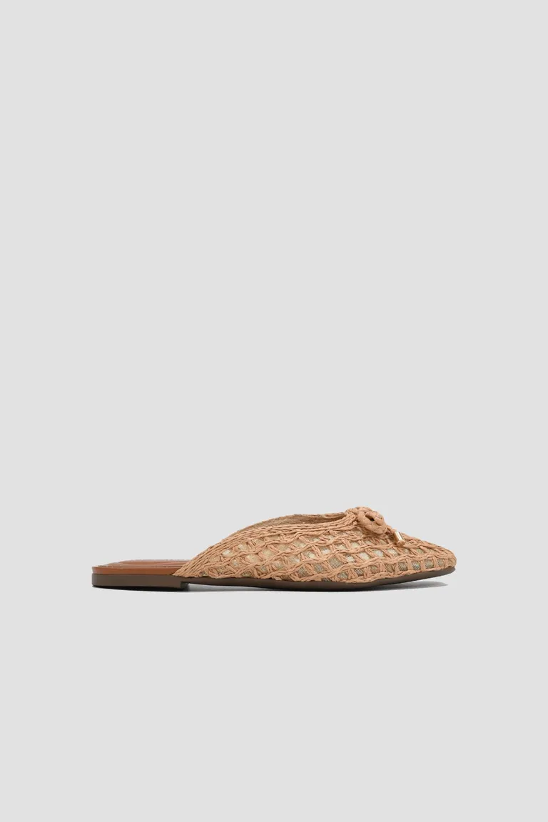 Sandalias tipo mule en malla de rafia con detalle trenzado de Justaosadia en Sandalias para argentina