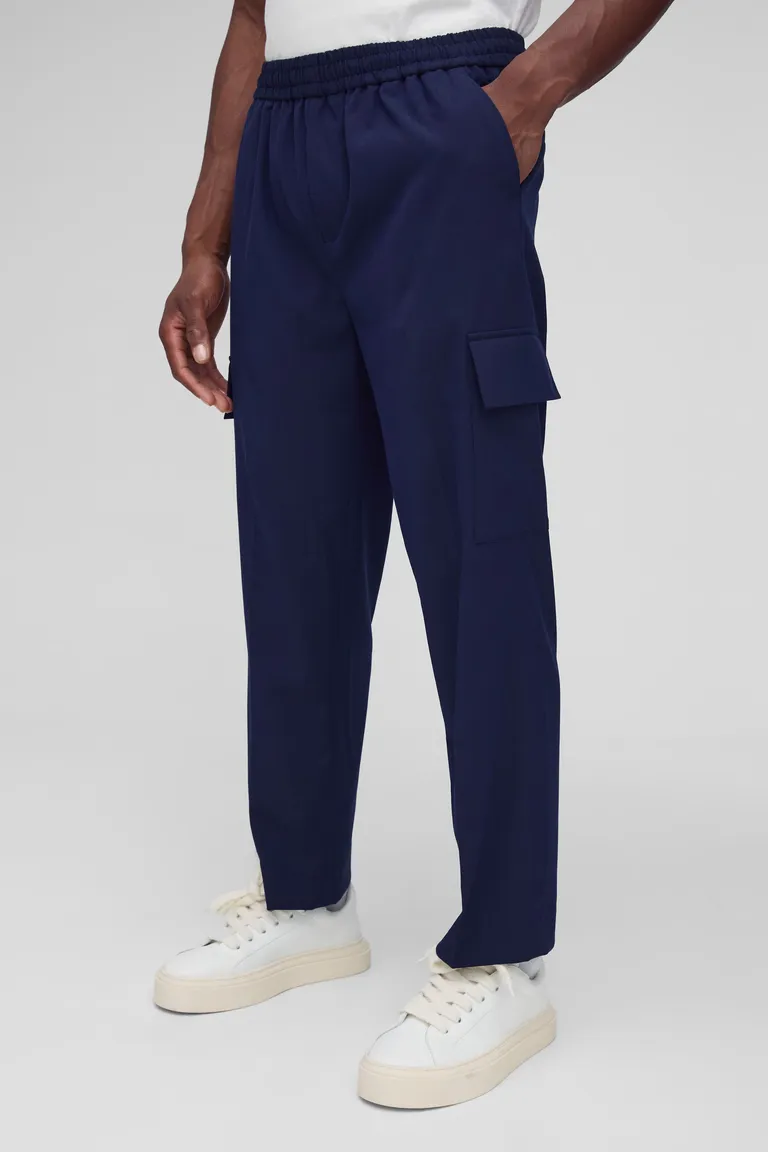 Pantalón cargo sastre cropped de Boohooman en Pantalones para argentina