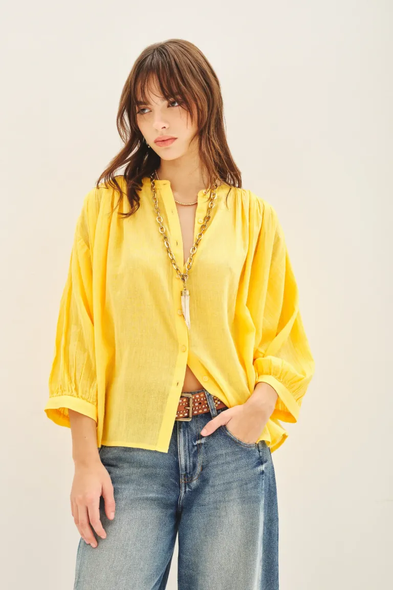 Camisa de algodón con detalles de frunces y medalla corazón en la espalda de Rapsodia en Camisas para argentina