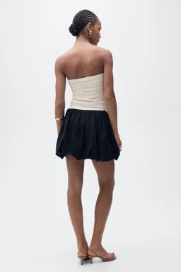 Vestido globo cuerpo drapeado de Mango en Vestidos para argentina