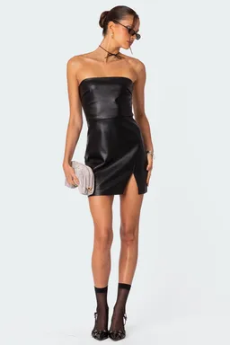 Mini vestido cuero sintético moon sign de Edikted en Vestidos para argentina