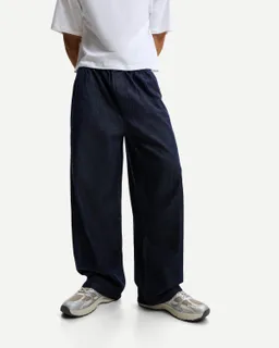 Jeans jogger holgados de Bershka en Pantalones para argentina