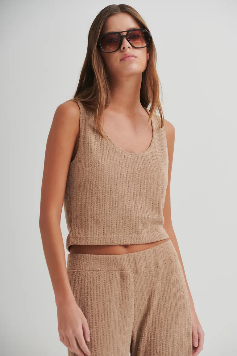 Top de punto calado de corte recto y escote amplio de Sweet en Tops para argentina