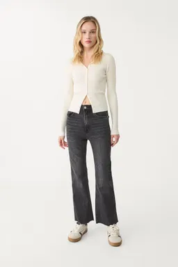 Jeans cropped flare de Stradivarius en Pantalones para argentina