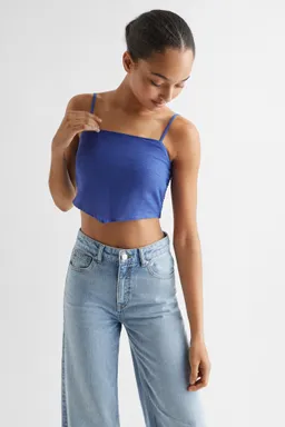 Top crop fluido de Mango Teen en Tops para argentina
