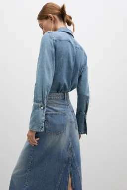 Camisa jean con costuras de Mango en Camisas para argentina