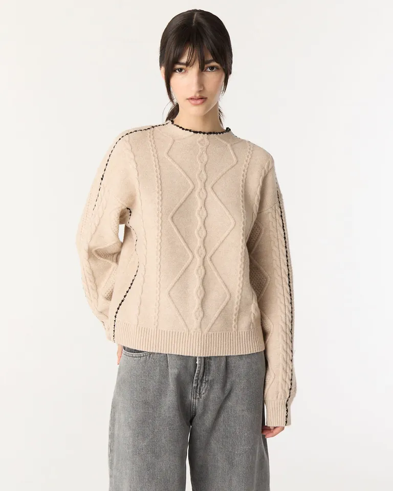 Sweater tejido con trenzas cuello redondo y detalle de contraste en mangas de Furzai en Buzos y Sweaters para argentina