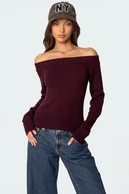 Top tejido elona con hombros descubiertos de Edikted en Buzos y Sweaters para argentina