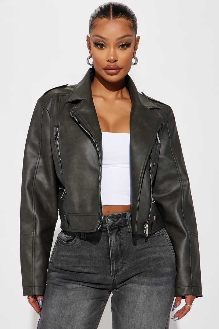 Campera moto staten island de Fashion Nova en Chaquetas para argentina