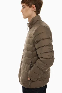 Campera acolchada liviana de Lefties en Abrigos y Camperas para argentina