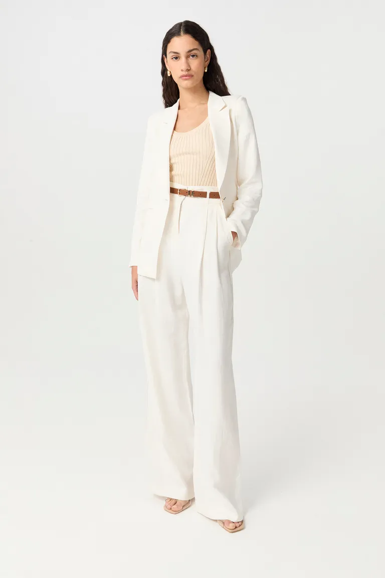 Blazer largo de corte entallado y manga larga en viscosa y lino de Markova en Blazers para argentina