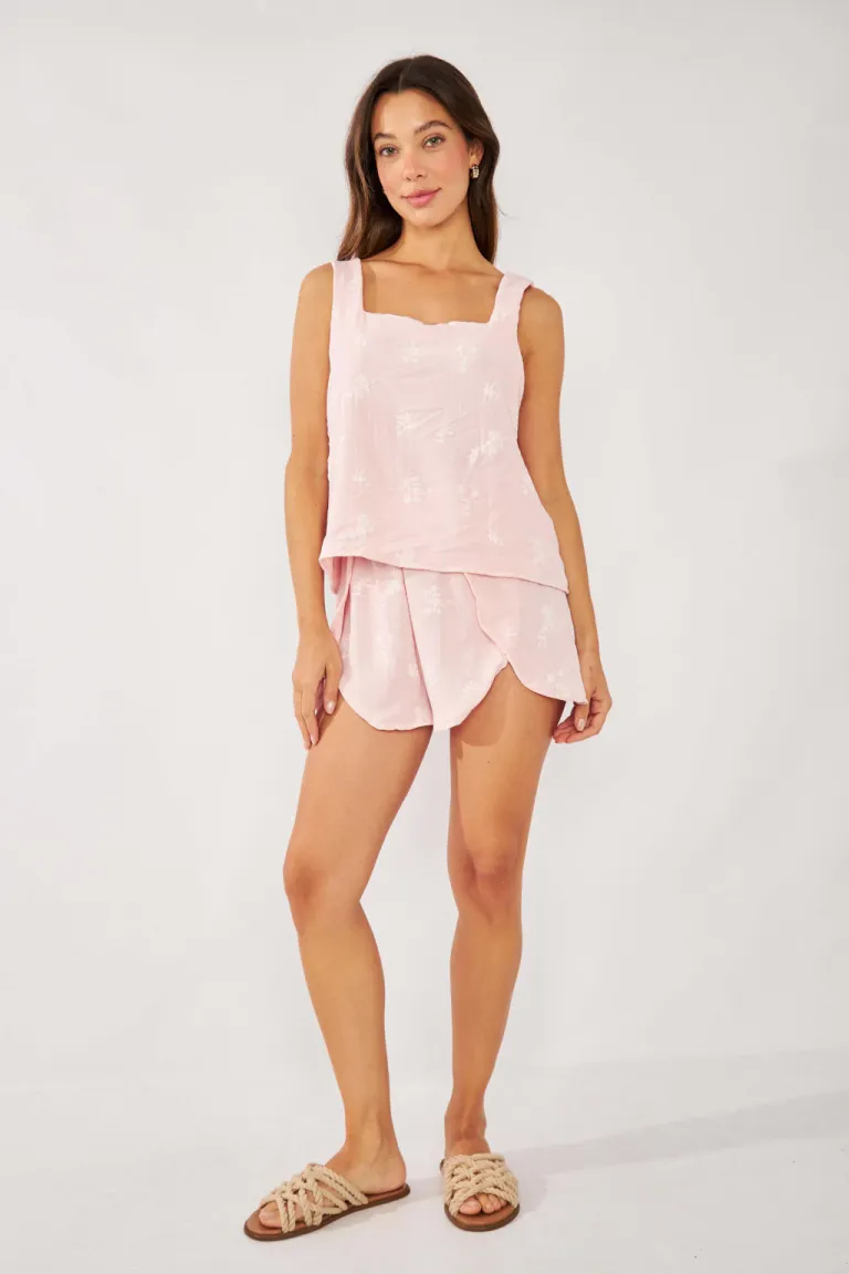 Short rosa con cintura ancha y tajo en el medio de Belle en Shorts para argentina