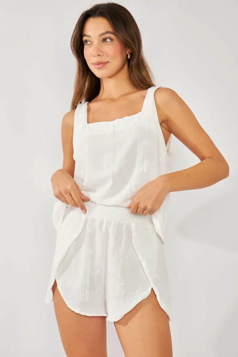 Short rosa con cintura ancha y tajo en el medio de Belle en Shorts para argentina