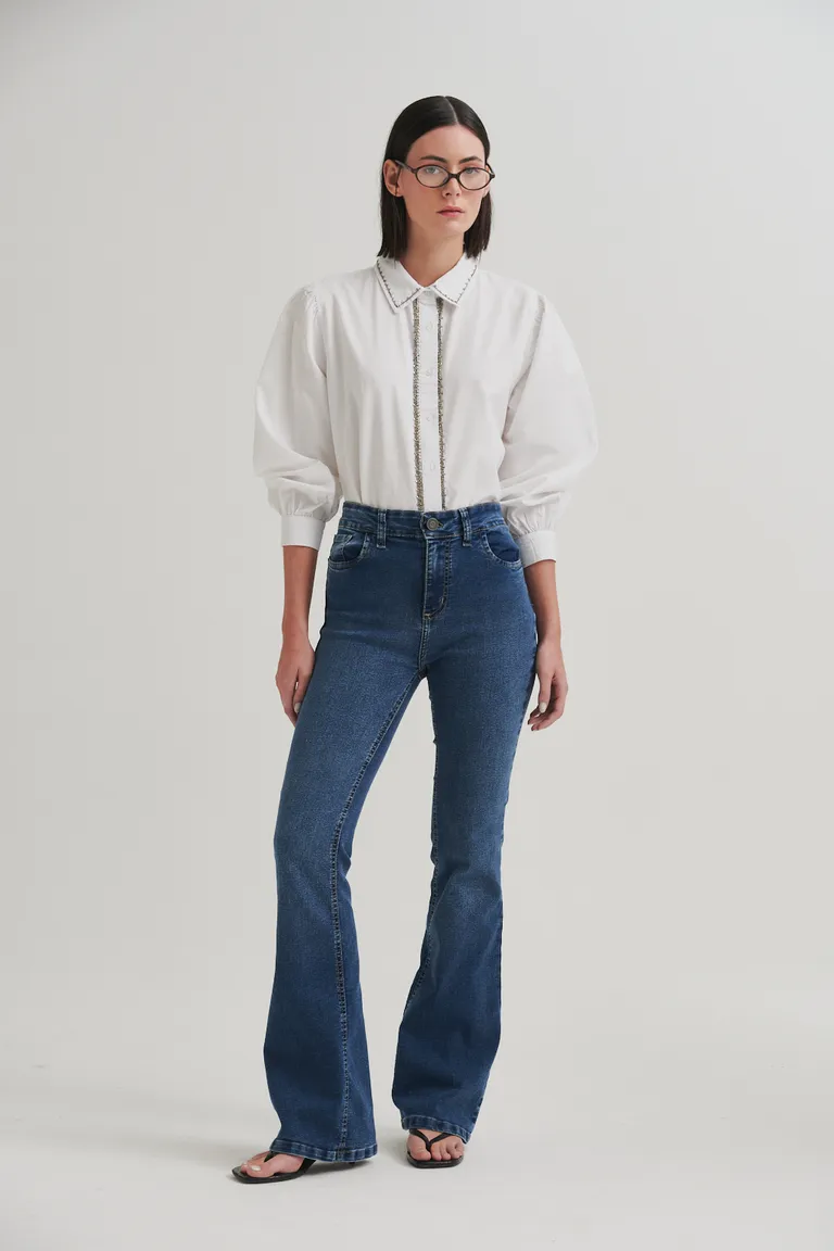 Pantalón Jean de Tiro Alto con Abertura en Botamanga de Sweet en Pantalones para argentina