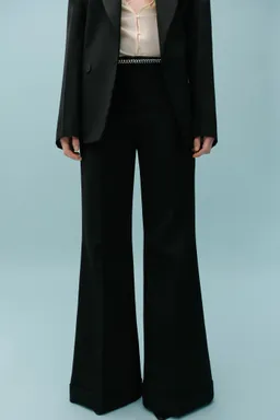 Pantalón traje mezcla lana de Mango en Pantalones para argentina