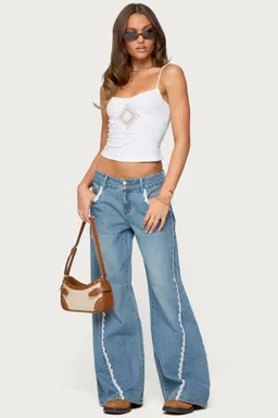 Musculosa morena con encaje de Edikted en Tops para argentina