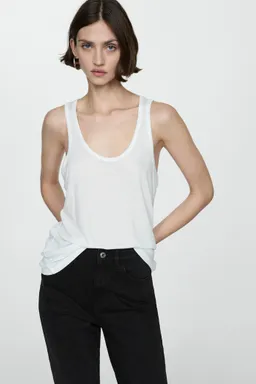 Jeans newmom confort tiro alto de Mango en Pantalones para argentina