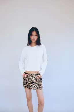 Remera manga larga aberturas de Mango en Buzos y Sweaters para argentina