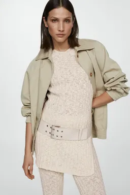 Top punto aberturas de Mango en Tops para argentina
