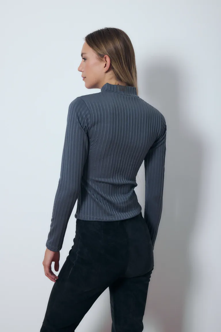 Polera Ajustada de Audaz en Tops para argentina