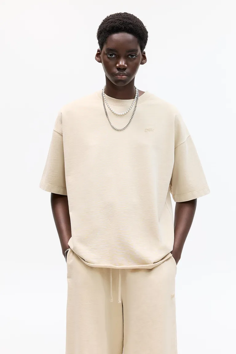 Buzo manga corta stwd de Pull&Bear en Buzos y Sweaters para argentina