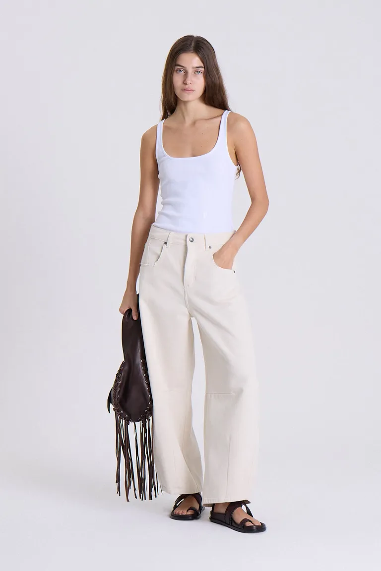 Pantalones barrel de corte holgado y fresco en tela de algodón de Maria Cher en Pantalones para argentina