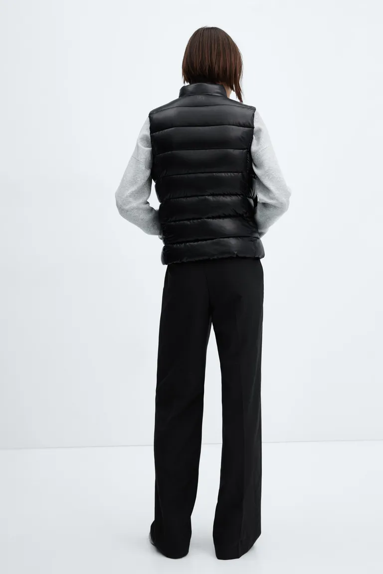 Chaleco acolchado ultraliviano de Mango en Chalecos para argentina