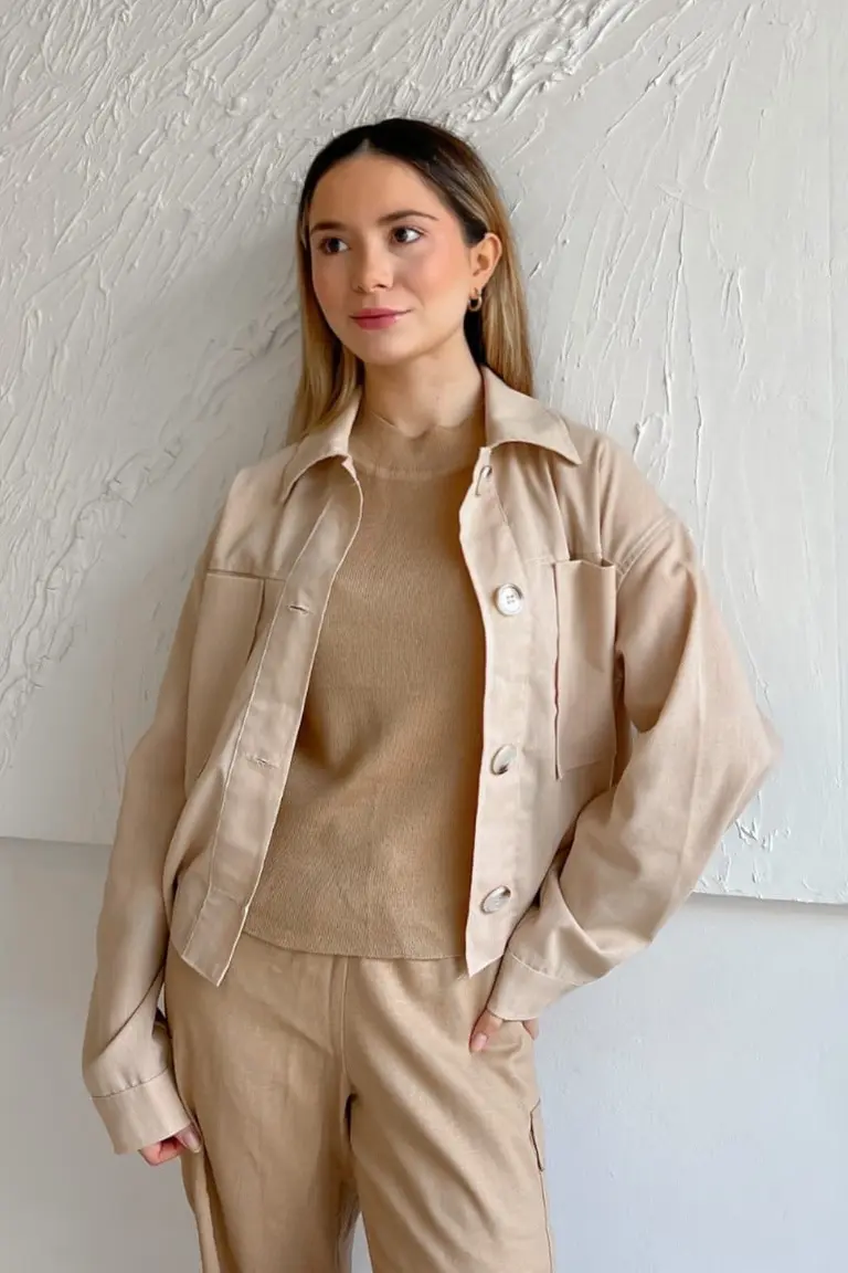 Chaqueta Crop de Lino de Hesed en Chaquetas para argentina