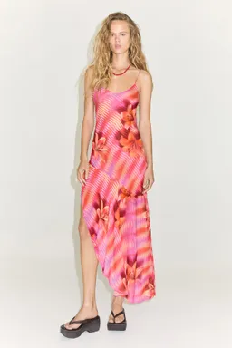 Vestido estampado bajo asimétrico de Mango en Vestidos para argentina