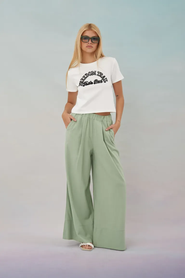 Pantalones negros elegantes y versátiles para mujer de Apricot en Pantalones para argentina