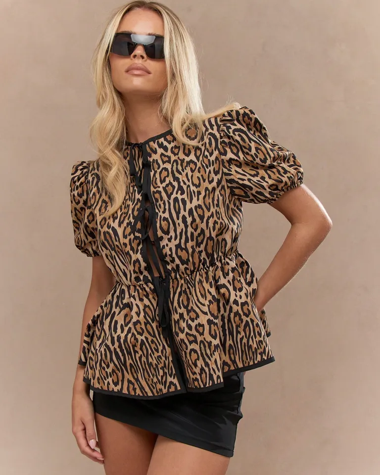 Blusa animal print con volantes de Missguided en Blusas para argentina